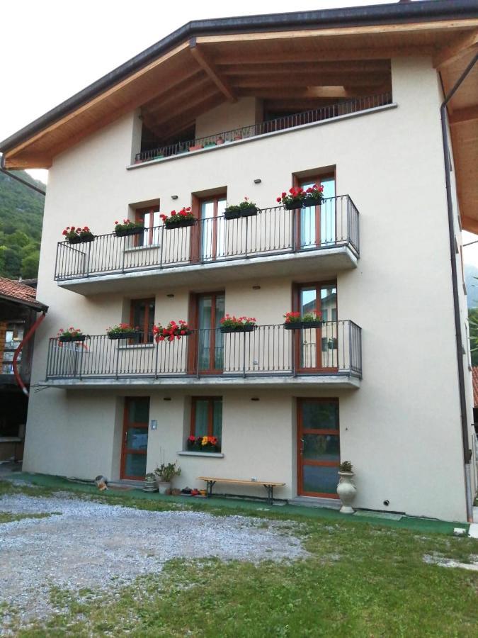 B&B Le Aquane Ono San Pietro Bagian luar foto