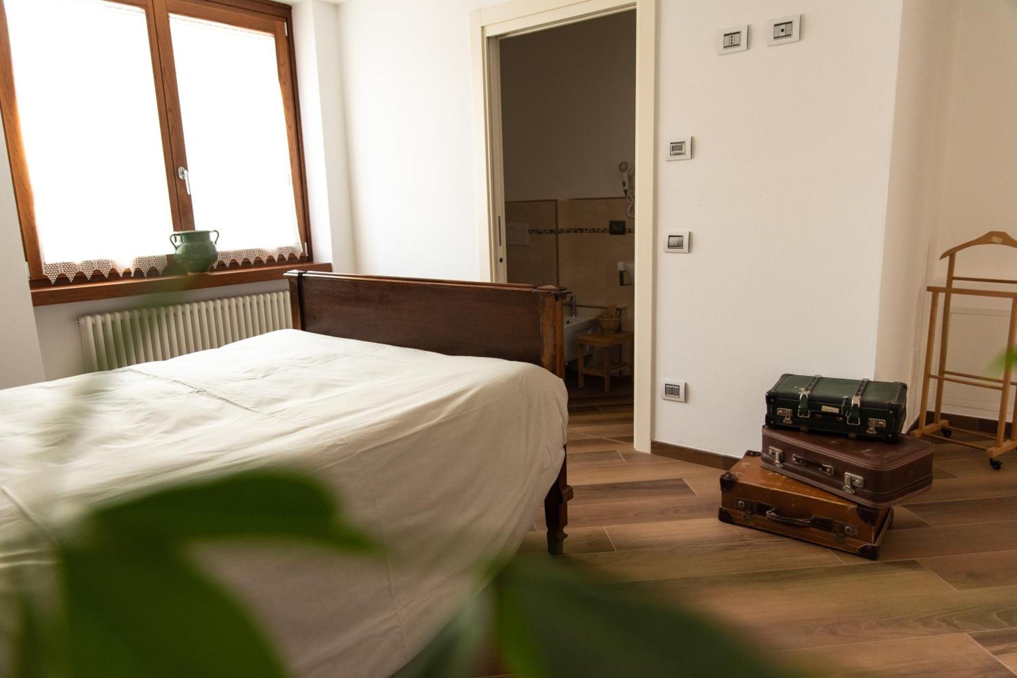 B&B Le Aquane Ono San Pietro Bagian luar foto